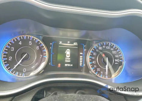 2015 Chrysler 200 Limited из США, поврежденный, VIN 1C3CCCABXFN563109